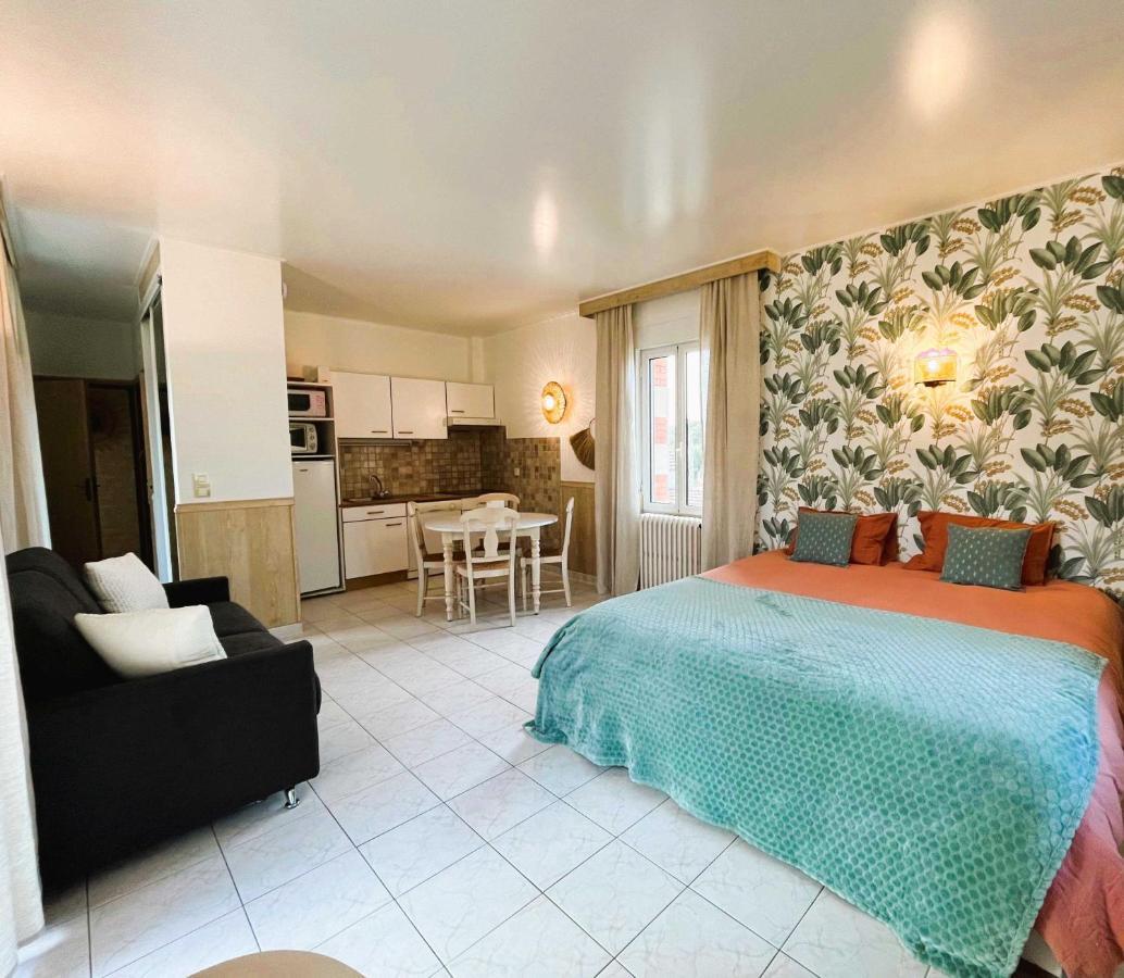Rosaria Apartment *